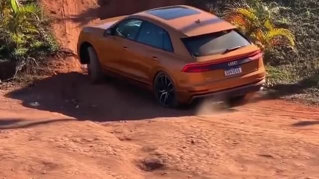 🔥Audi Q8 offroading quattro power 😎