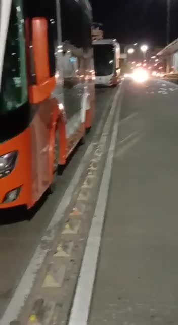 Demoras en buses de Transcaribe