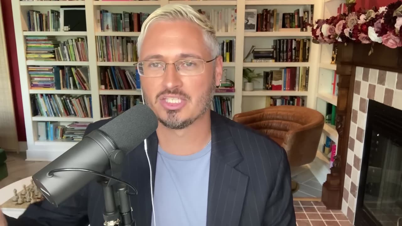 MSNBC’s Host Has DIRE WARNING For Kamala Harris _ The Kyle Kulinski Show