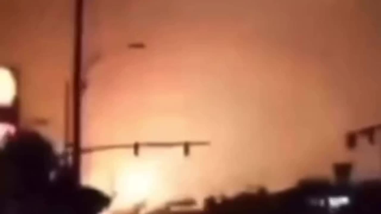 Hawaii, Maui fires. Let's check from this perspective
