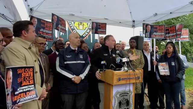 Rikers Island Sign with the NYC Correction Officers’ Benevolent Association for a major endorsement.