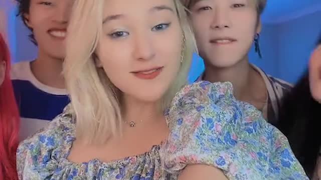 Do you want to see backstage 📹