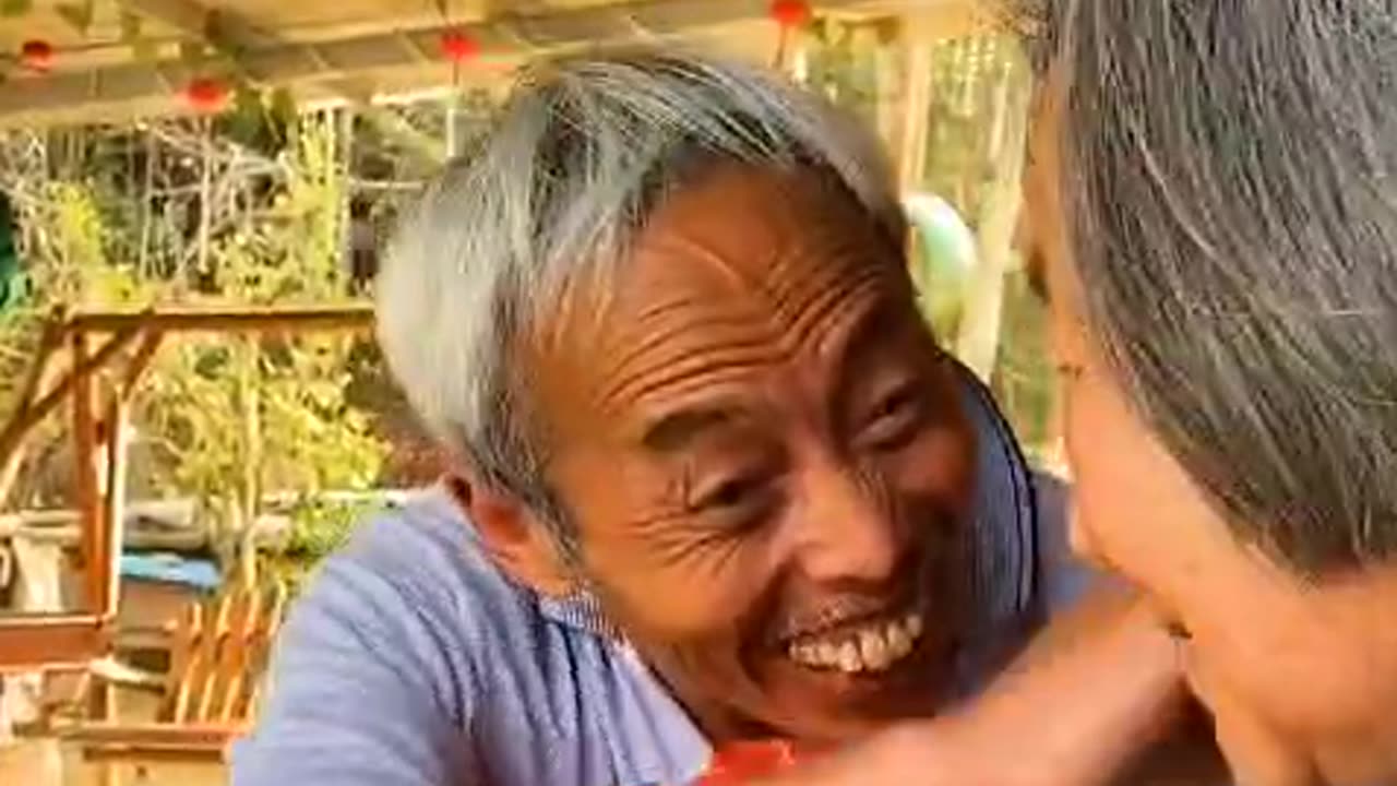 funny chinese video for laughing