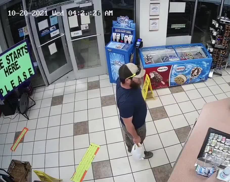 HERO Former Marine Saves Store From Armed Robbery