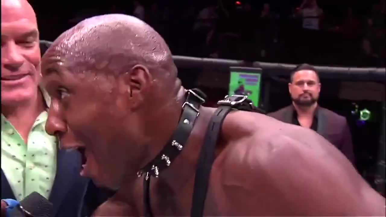 The UFC is LIT 🔥🔥🔥