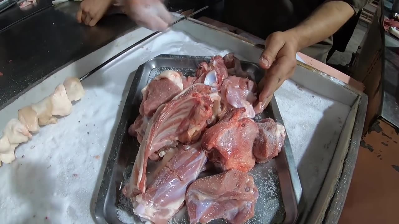 MUTTAN DUM PUKHT ROSH