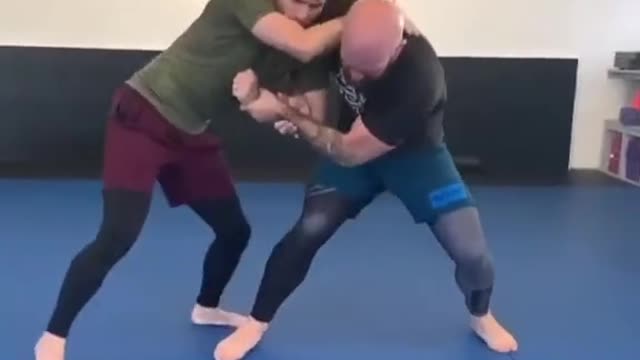 NOGI Russian tie > rolling taking down > armbar