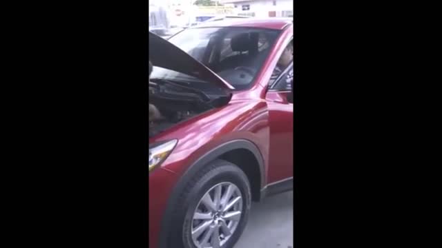 Man Uses His Bare Hands To Jump Start A Car!