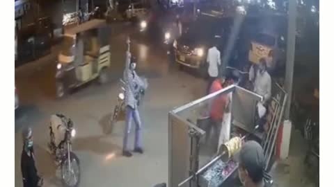 street snatchers looting people on bike