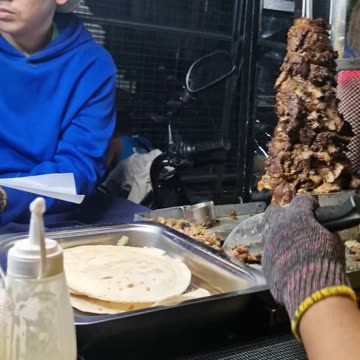 Shawarma Night: Street Food Magic at Cogon Night Market, Cagayan de Oro 🌃