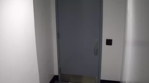 6171RHOBG2G202BStairwaySide_2021-01-06_11h00min01s620ms.mp4