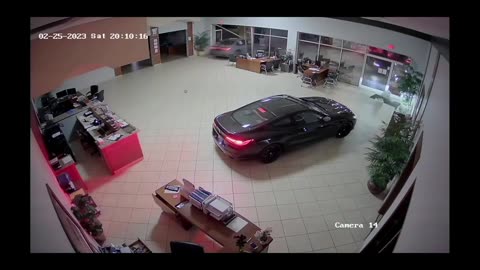 Thieves steal $100K BMW, luxury cars from dealership showroom!