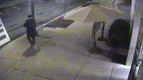 1215DSOBGRNorthwestDoorExterior_2021-01-06_00h58min43s603ms.mp4