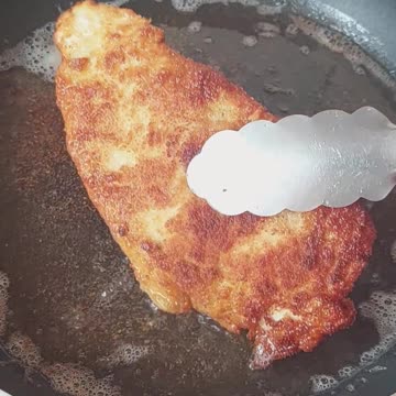 Easy Homemade Crispy Chicken Recipe🐔 👩‍🍳 #chicken #crispychicken #homemade #howtocook #food