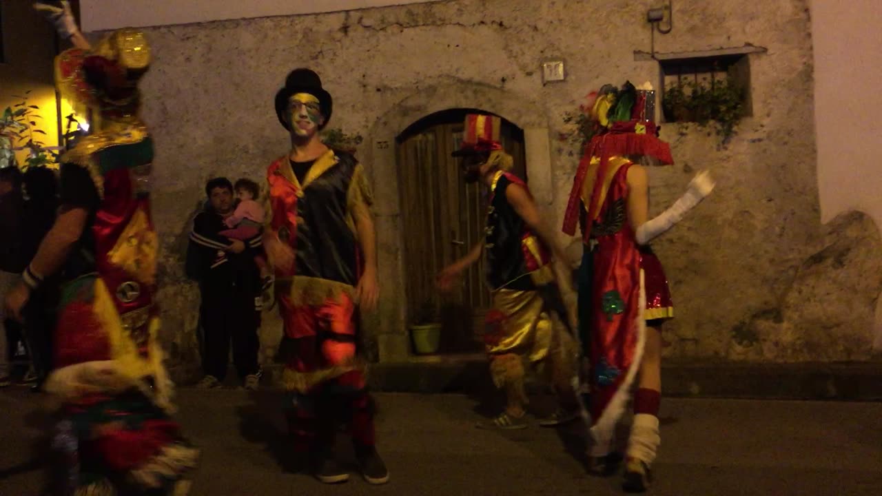 2016 Sagra Parade Clown damcers #Sicigano