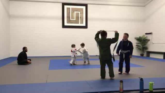 Jiu Jitsu - 3 year old girl - first day!