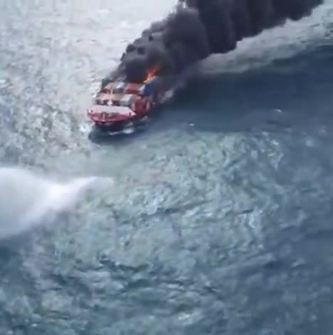 Missile hits US-owned ship near Yemen