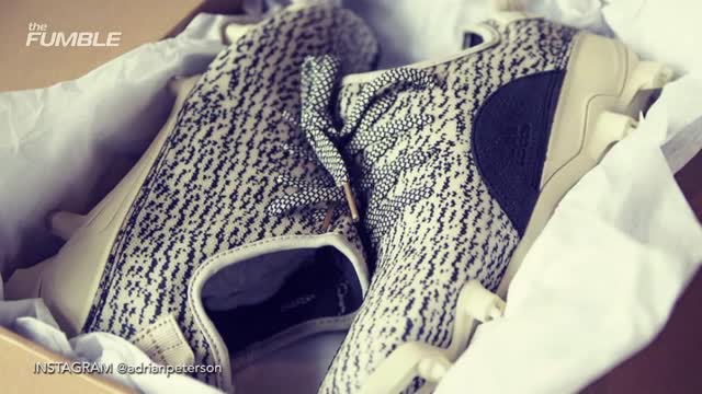 Von Miller Debuts Kanye West Yeezy Cleats