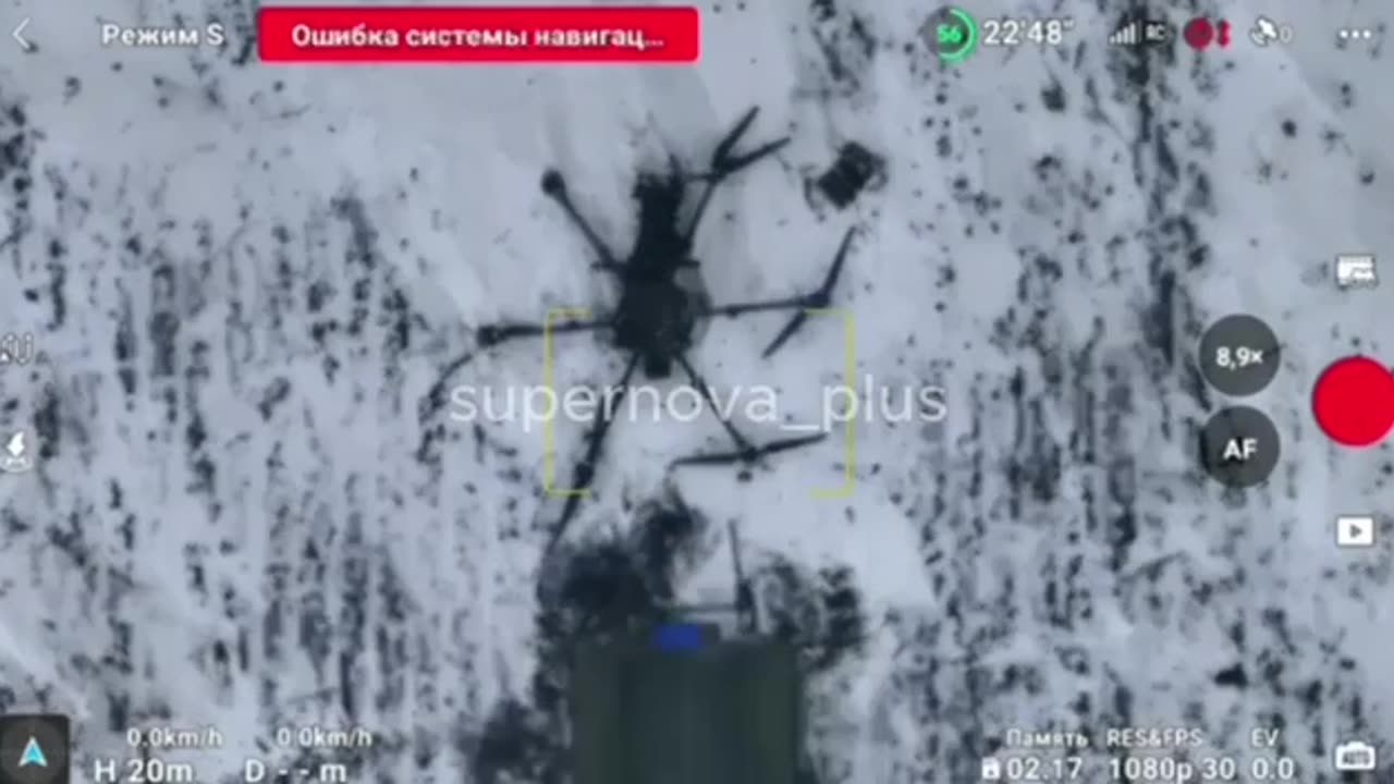 🤖🇺🇦 Tracked drone evacuates Baba Yaga UAV in the gray zone!