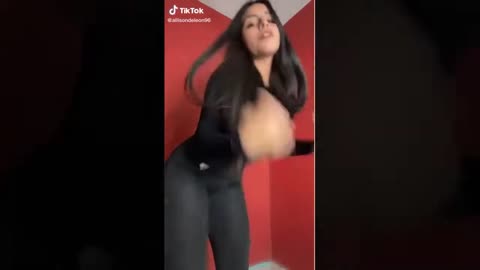 sexy girl tik tok, sexy tik toks, sexy tiktok, tik tok boom boom challenge, sexy women