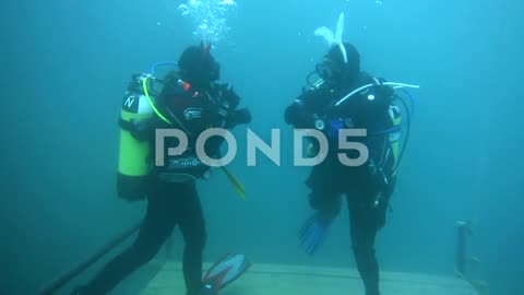 Scuba Dancing