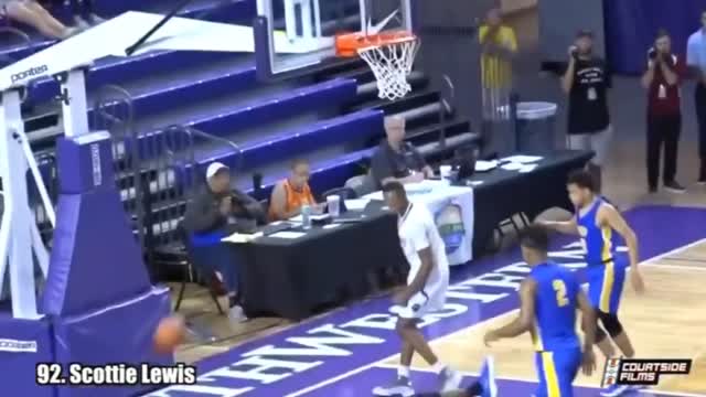 High school student dunk 3