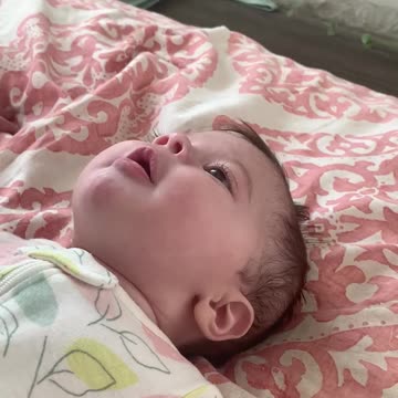 Giana blabbing away with Mama 10/28/23