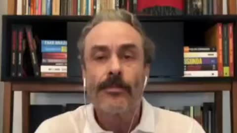 O Demônio Tio Bill deve explicações a humanidade e continua fazendo previsões..l.