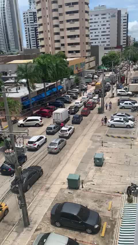 Congestión vehicular en Bocagrande por plantón