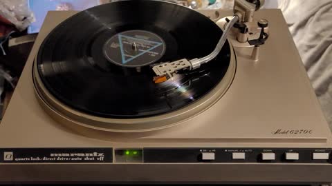 My new/old Marantz 6270Q Turntable test