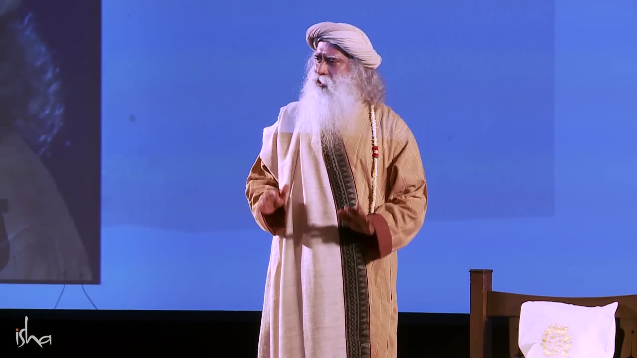 How Do You Get To Know Yourself Fully？ - Sadhguru