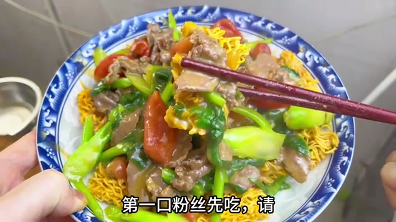 Chaoshan people can't resist the "beef kale noodles", the noodles are salty