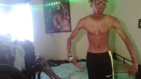Pheanx Dances To Blueface Stop Cappin
