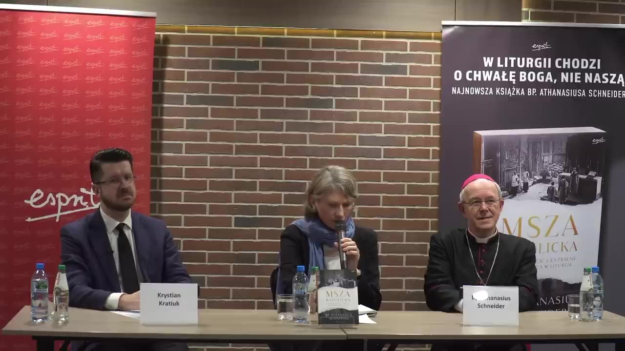 The liturgy is about God's glory, not ours! And Bishop Athanasius Schneider in Krakow