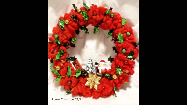 Christmas Red Wreath