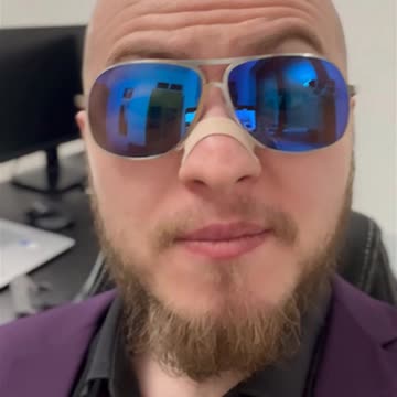 What do women call men who are shorter than 5’7″? Friends.