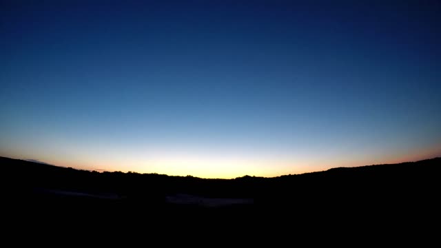 Sun Rise 9 19 22 68f/20c