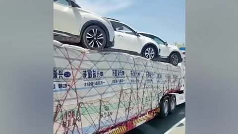 Nobody expected this! Cases of 1 for 1000,000 on the road shot on camera