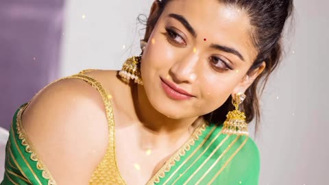 Rashmika Mandanna pics go viral, actress shows new glimpse of Animal's Hyderabad event🥰😱