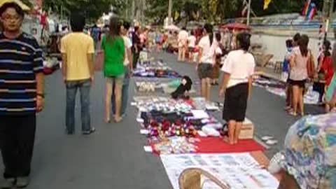 Thailand Chiang Mai - Sunday walking st - compulsory pause. 2008