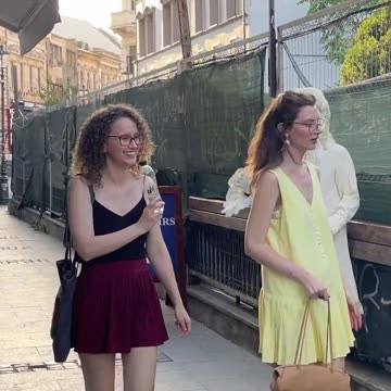 Frozen in Laughter- Human Statue Pranks Unleashed!