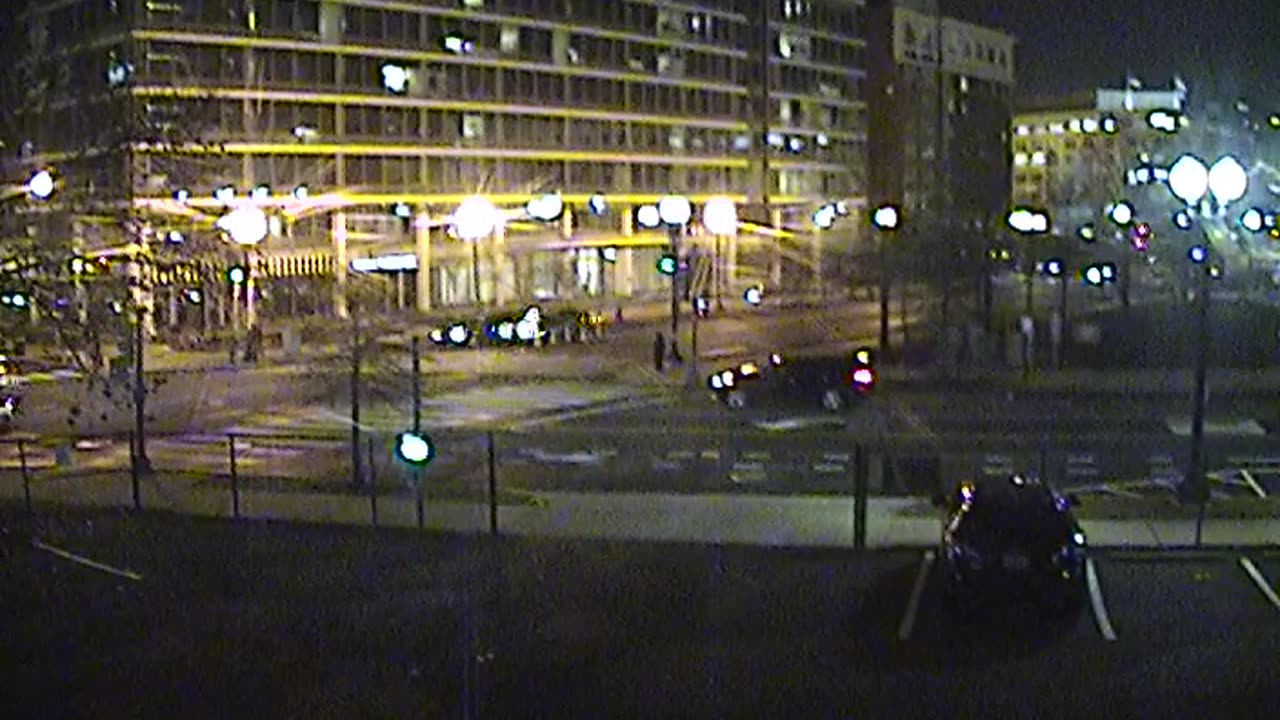 1901LOTS00Lot11SenateParking_2021-01-05_20h38min17s510ms.mp4