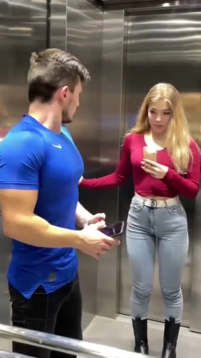 #Shmeksss SHMEKSSS Pranks | New and Latest Pranks | Hot Body Builder Viral and Funny Videos part 8