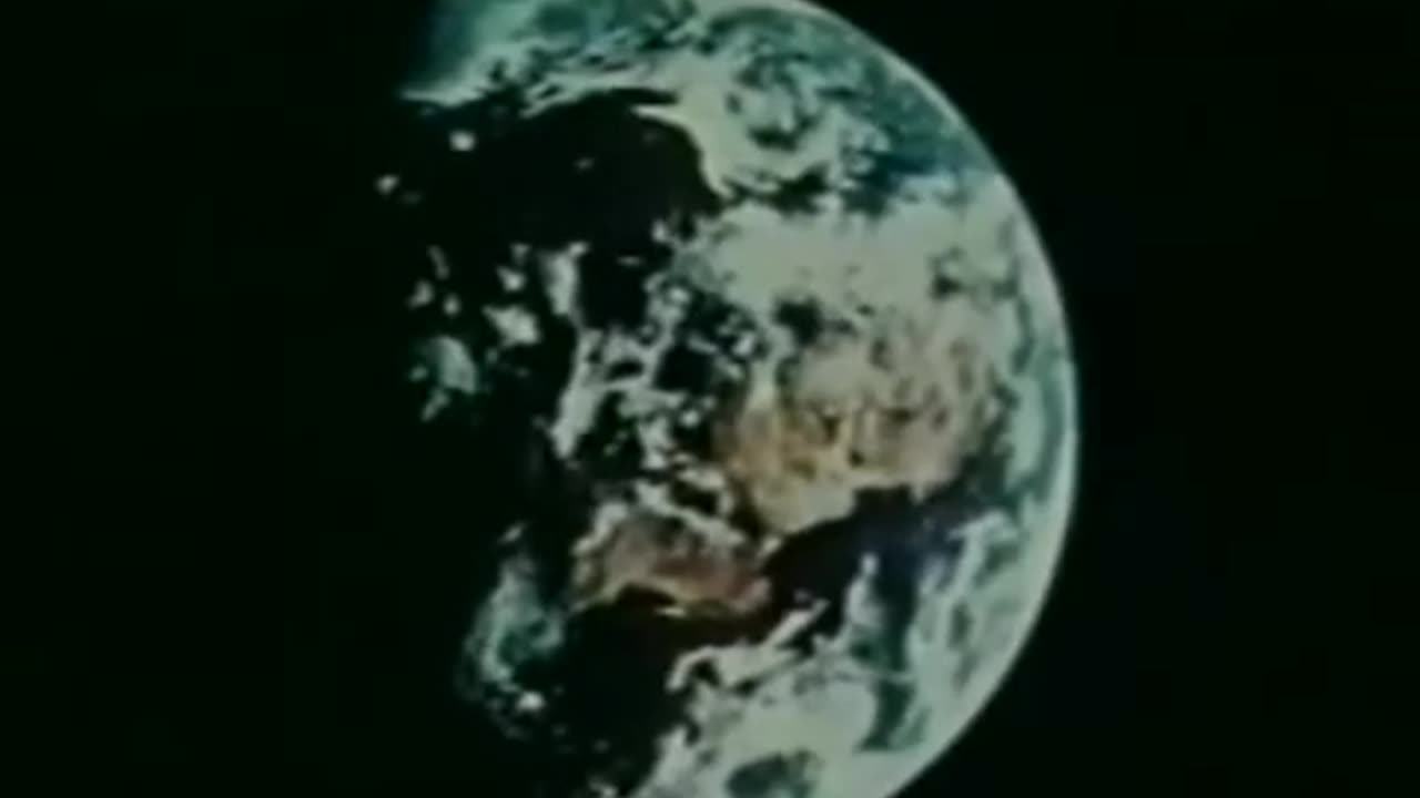 1975 retro UFO Docu MYSTERIES FROM BEYOND EARTH