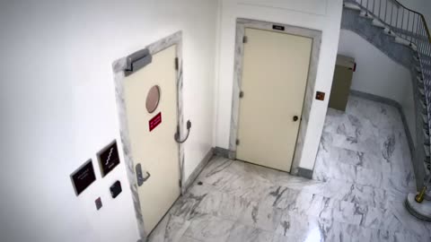 6130RHOBGRRGST4Stairwell4_2021-01-06_06h20min01s863ms.mp4