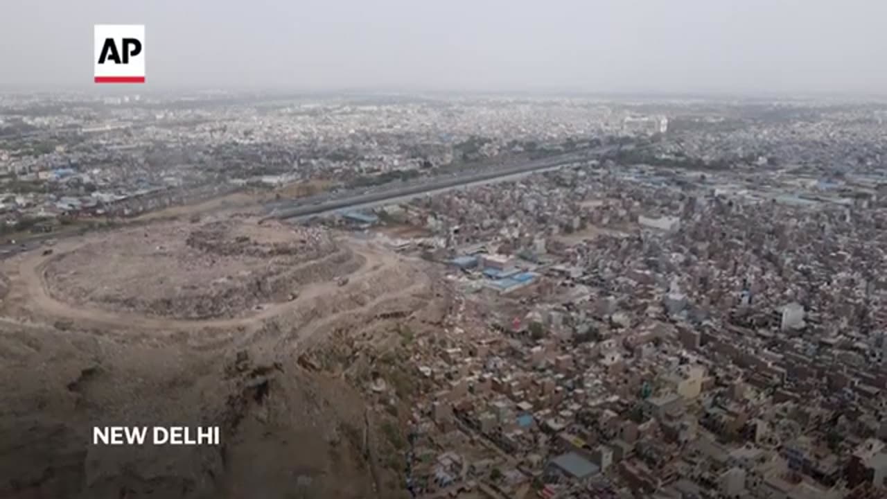 Extreme heat in India makes garbage pickers' miserable and dangerous job worse