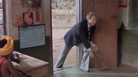 The Gods Must Be Crazy 1980 - Class Room funny Scene. ( 266 X 640 )