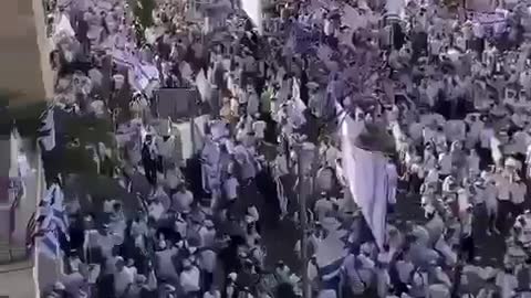 Visuals from the Israeli Flag March.