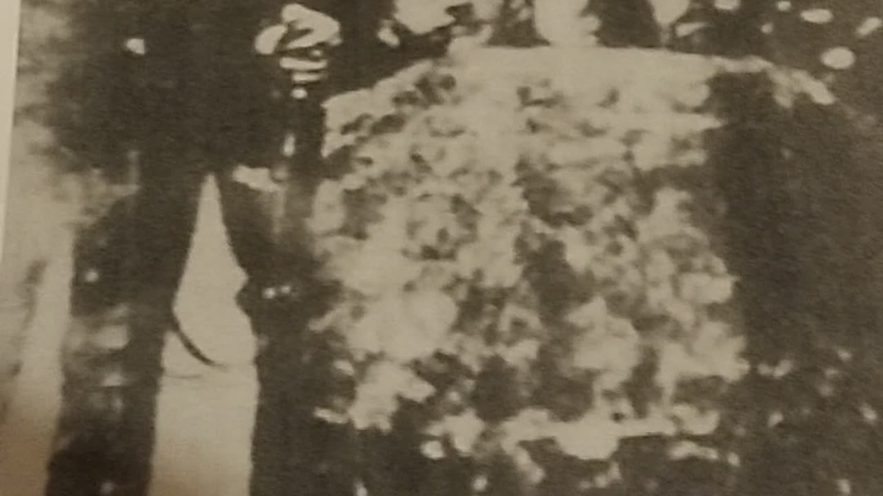 ΟΠΟΙΟΣ ΛΑΟΣ ΞΕΧΑΣΕ ΤΗΝ ΙΣΤΟΡΙΑ ΤΟΥ ΕΙΝΑΙ ΑΝΑΓΚΑΣΜΕΝΟΣ ΝΑ ΤΗΝ ΞΑΝΑΖΗΣΕΙ