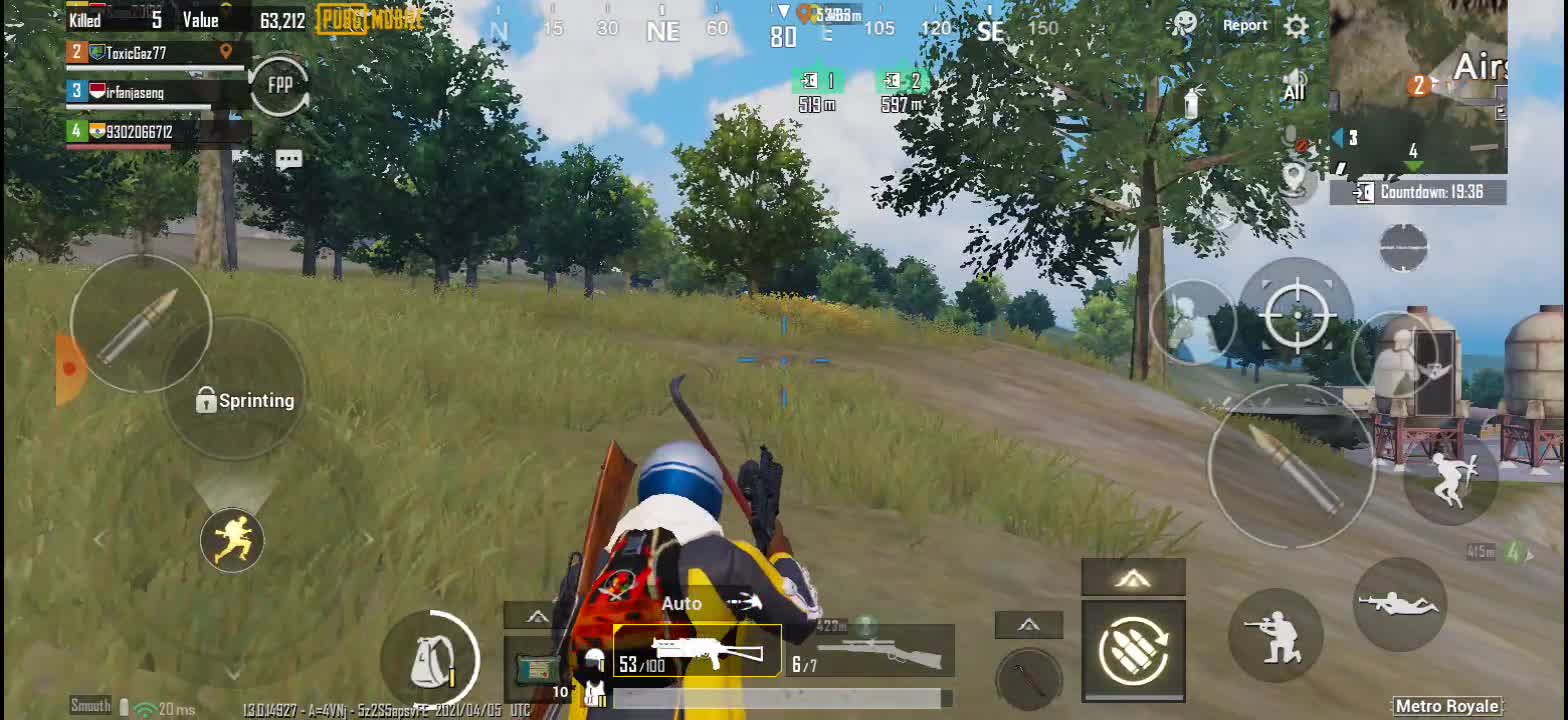 Random BORING gameplay of me trying Metro Royale for the first time in PUBG Mobile